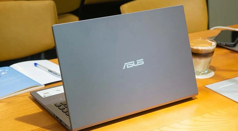 laptop-Asus-bi-sap-nguon-khong-len
