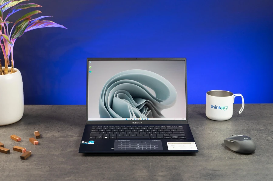 review-diem-manh-asus-zenbook-q409za