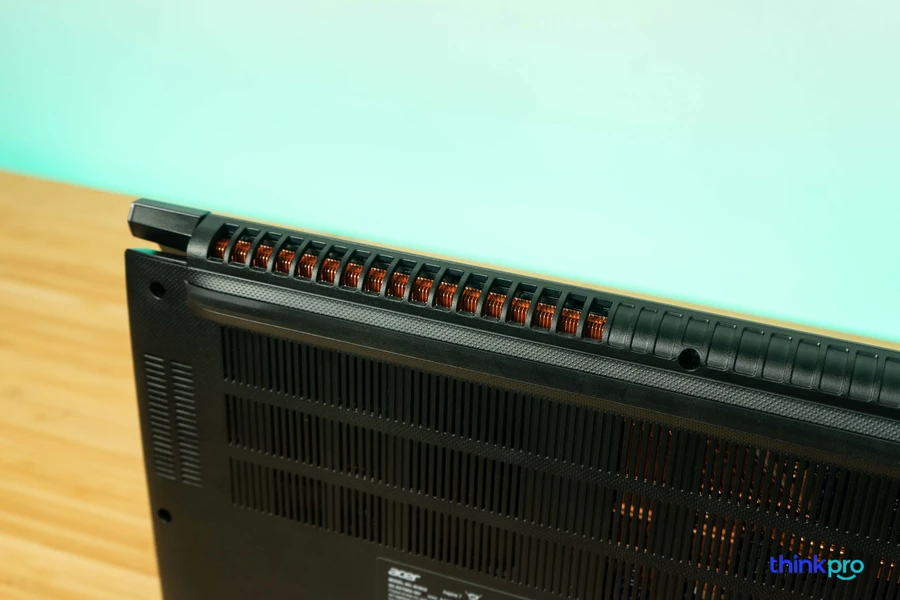 nhin-lai-acer-aspire-7-amd-2022-thinkpro