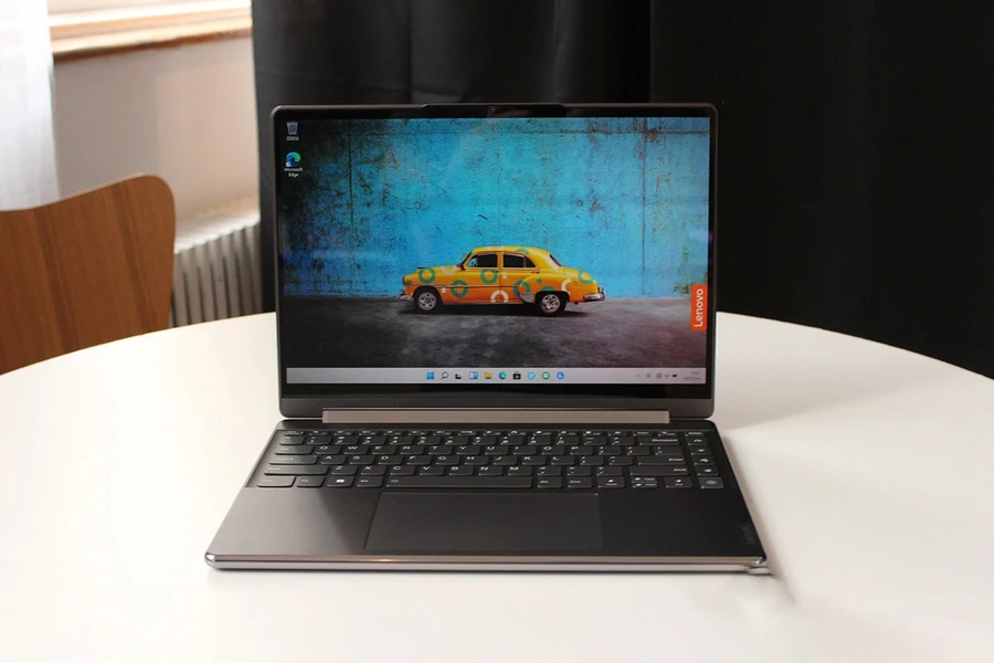 Trên Lenovo Yoga 9, người dùng sẽ được trải nghiệm sức mạnh bền bỉ với những linh kiện và công nghệ mới nhất