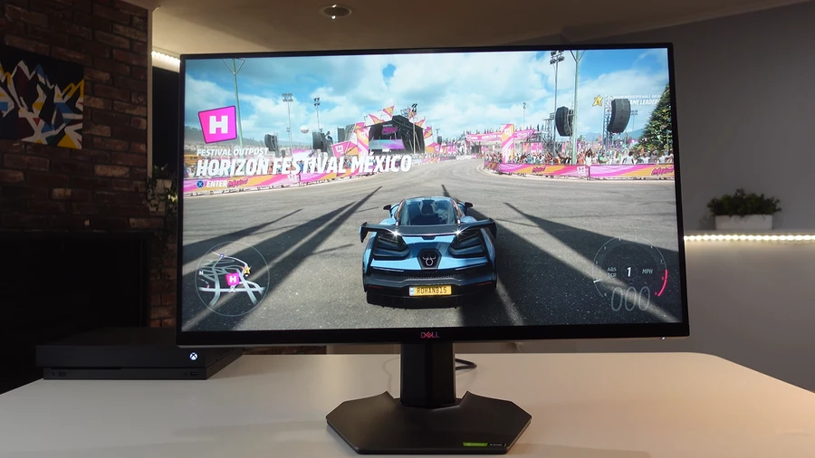 Trải nghiệm game mượt mà nhờ tần số quét 144Hz cùng nhiều công nghệ hiện đại