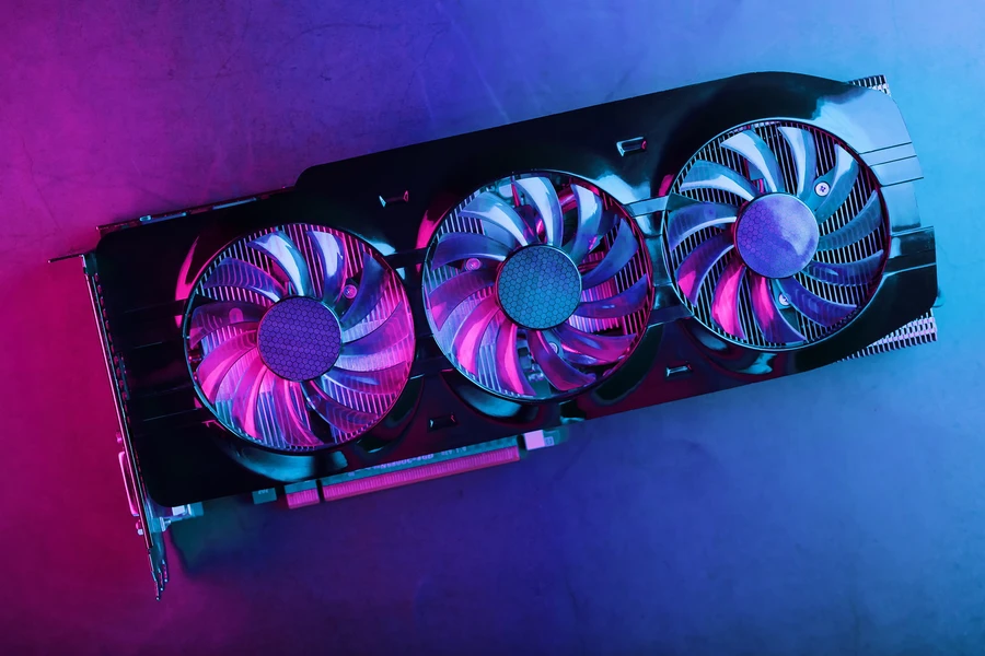 card-moi-cua-nvidia-out-trinh-amd-thinkpro