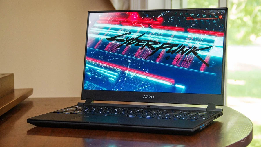 GIGABYTE AERO 15 đã cho thấy khả năng của mình khi được dùng để giải trí là không hề kém cạnh so với để làm việc (Ảnh: The Verge) 