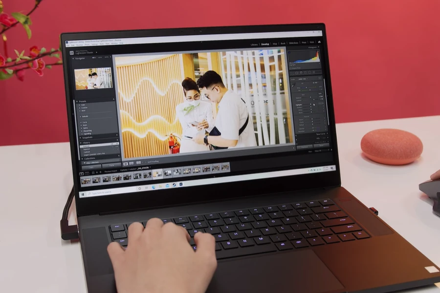 razer-blade-15-advanced-thinkpro-1