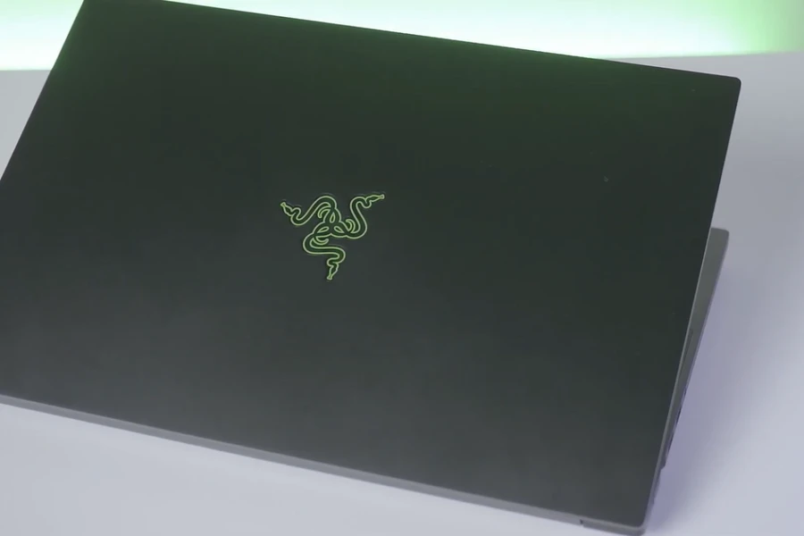 razer-blade-15-base-thinkpro-10