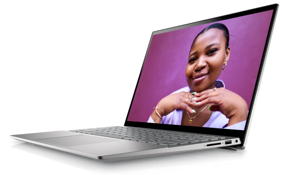 Dell Inspiron 14 5425 được Dell trang bị đầy đủ các cổng kết nối nếu không muốn nói là "dồi dào"