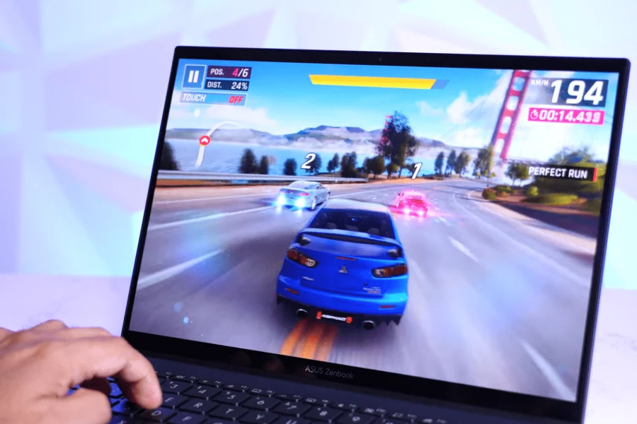 Chơi game cơ bản, làm việc văn phòng đơn thuần