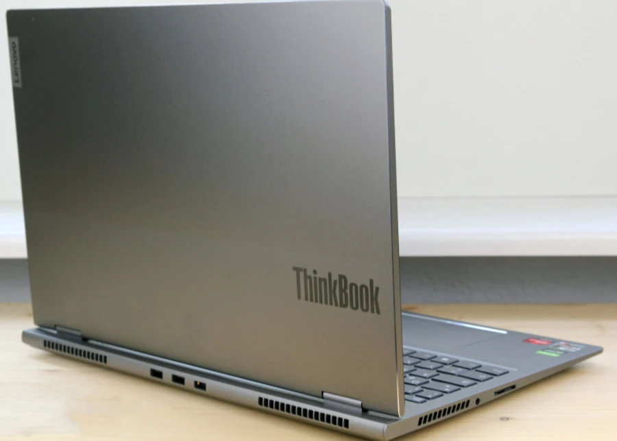 Điểm khác biệt so với người tiền nhiệm, ThinkBook 16p Gen 3 có tùy chọn màn hình thứ hai