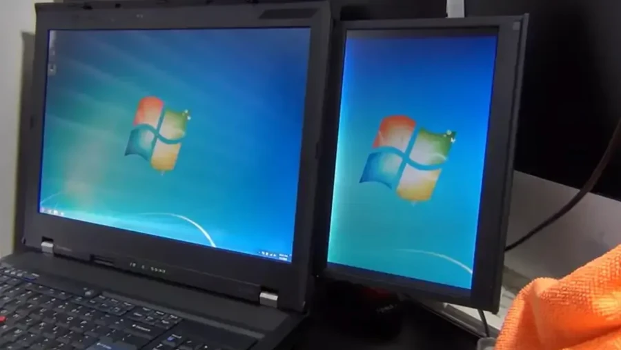 top-10-chiec-laptop-ki-quac-nhat-04