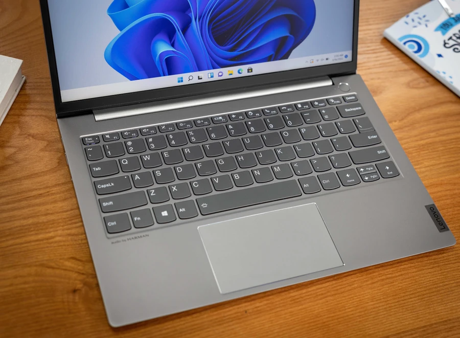 Lenovo ThinkBook 13s G2 xử lý mượt mà các tác vụ 