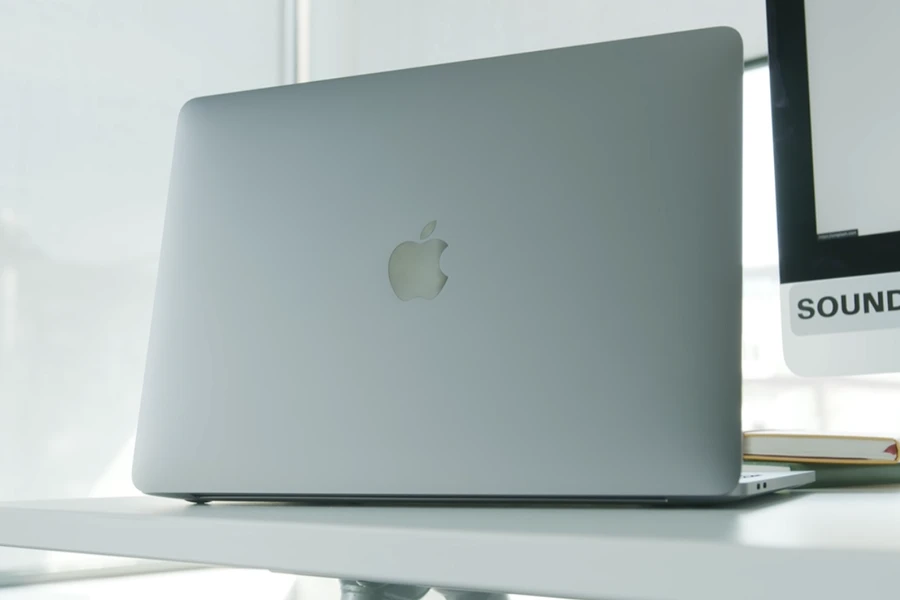 apple-macbook-pro-13-thinkpro-2