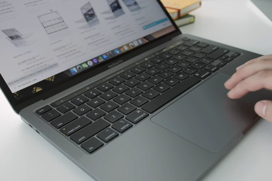 apple-macbook-pro-13-thinkpro-6