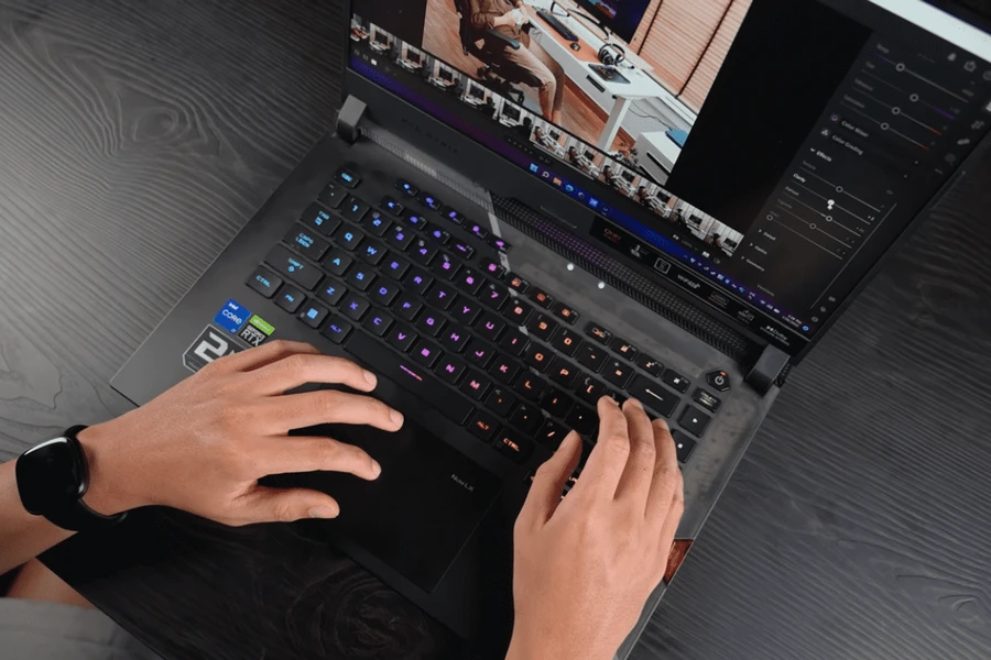 asus-rog-strix-scar-15-2022-thinkpro-7