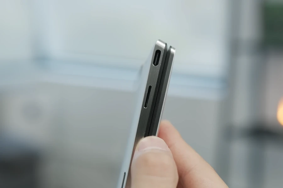 Cổng kết nối - Dell XPS 13 9300 