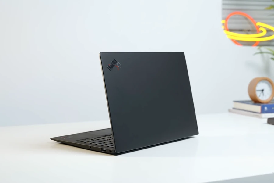 Thiết kế Lenovo ThinkPad
