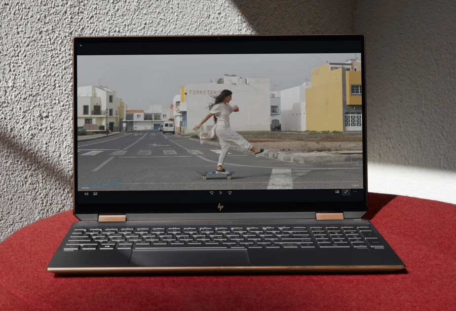 mo-ta-hp-spectre-thinkpro-03