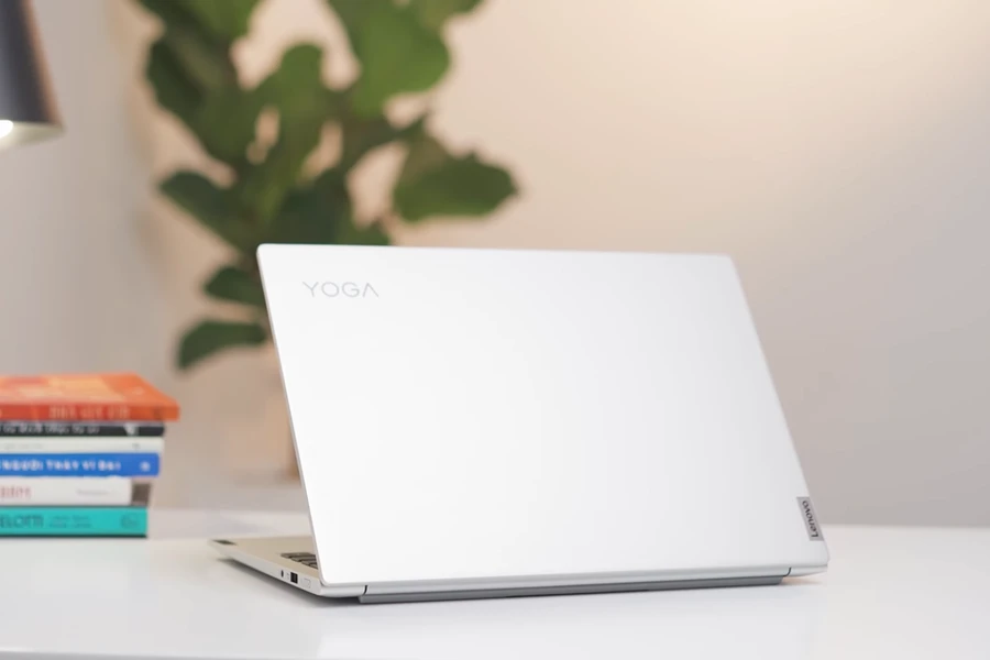 lenovo-yoga-thinkpro-3
