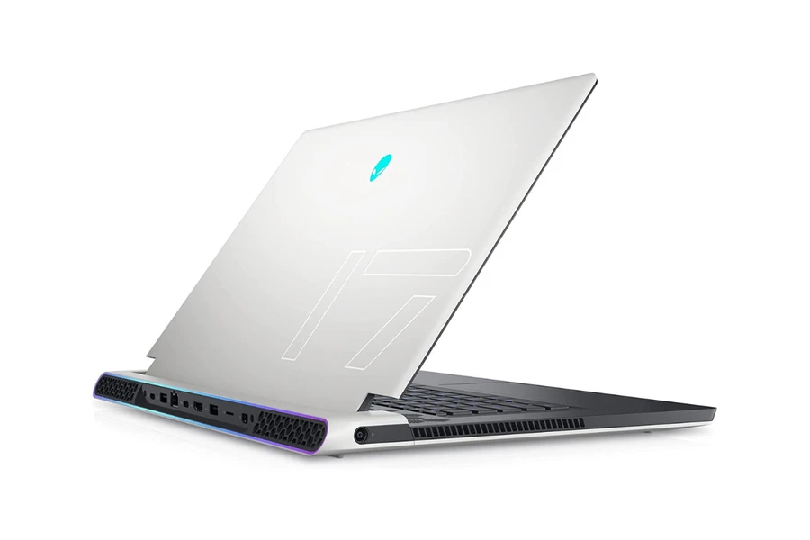 Máy mang trong mình những nét thanh lịch, hiện đại nhưng vẫn đậm chất gaming