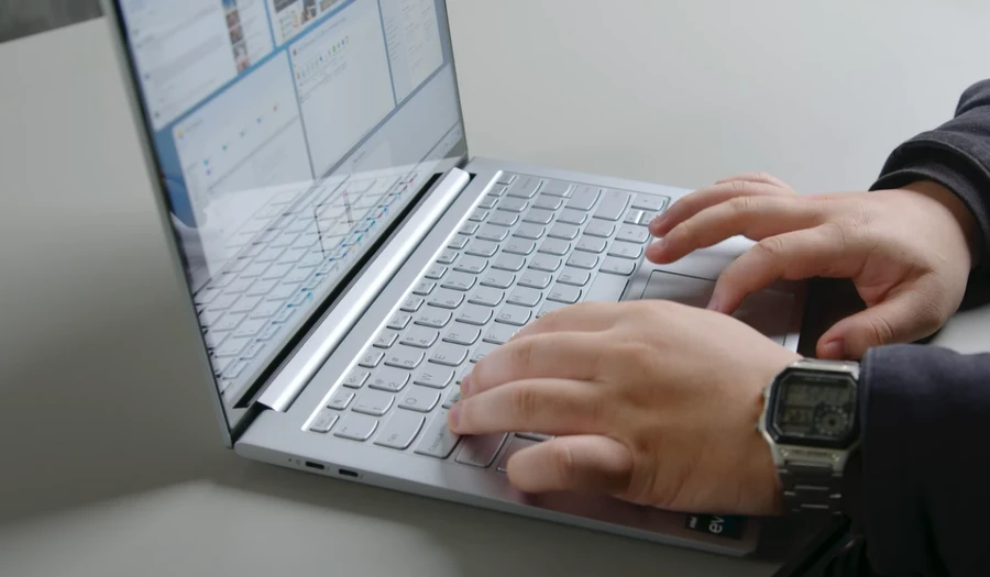 Bàn phím - Lenovo Yoga Slim 7