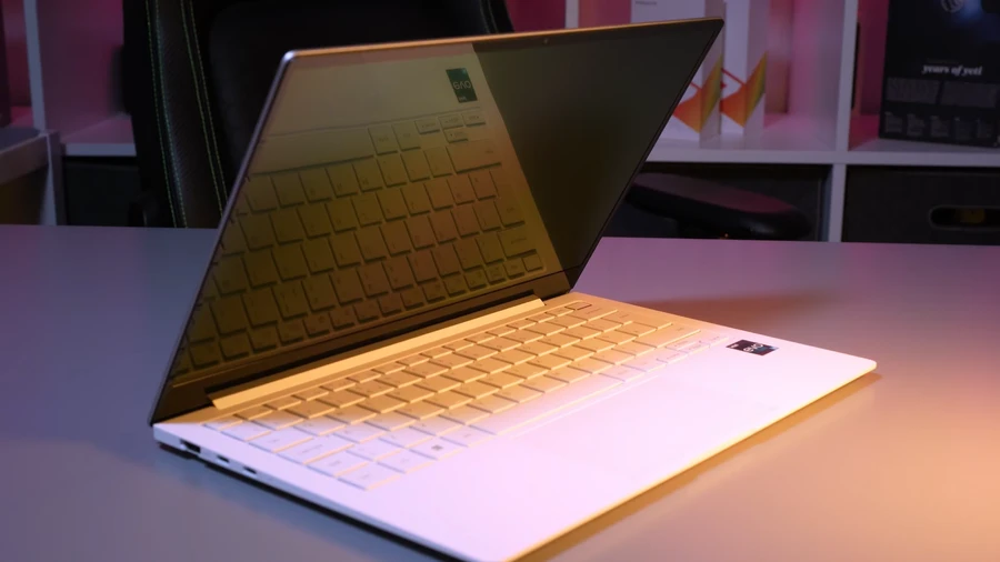 samsung-galaxy-book-2-pro-thinkpro-1