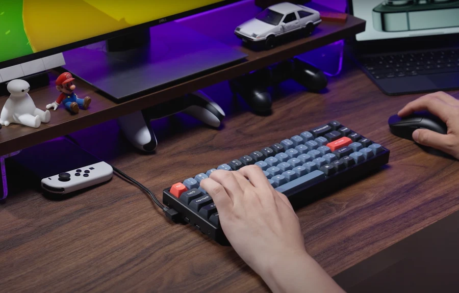 Keychron K6 Pro có thể kết nối với thiết bị ngoại vi có dây