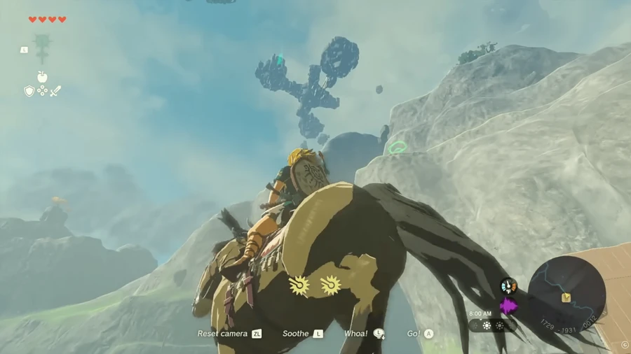 Link nhìn lên bầu trời đầy công trình trôi nổi và vật thể rơi xuống trong The Legend of Zelda: Tears of the Kingdom