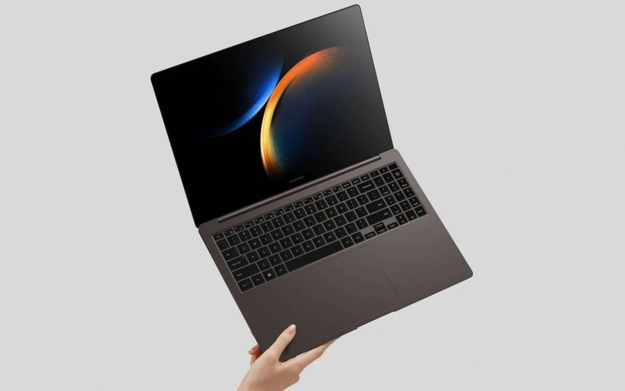 samsung-galaxy-book3-ultra-thinkpro-1