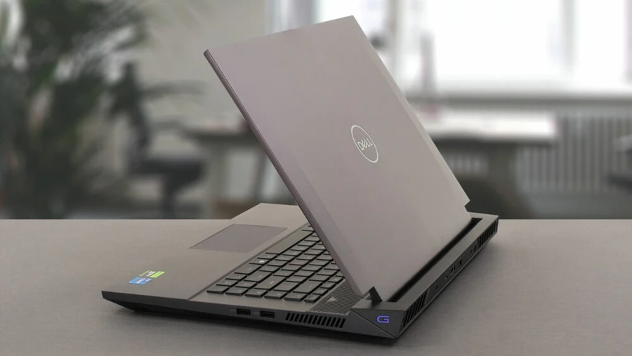 Dell G16 7630 màu đen nhám, thiết kế chiến hạm quen thuộc, lấy cảm hứng từ Alienware