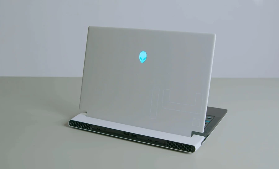 Thiết kế độc đáo của Dell Alienware