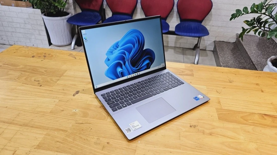 Dell Vostro 16 5630