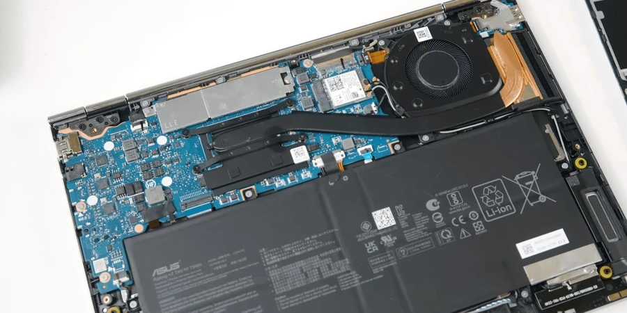 Đánh giá nhanh ASUS Zenbook 14 OLED: Trải nghiệm cao cấp trong tầm giá phổ thông 9