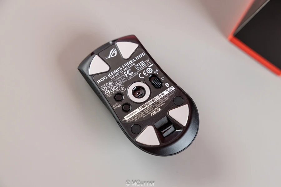 Chuột gaming ROG Keris Wireless với mắt đọc PAW 3335
