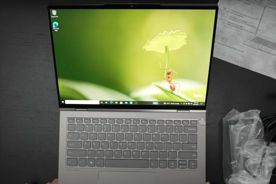 Lenovo ThinkBook 14p Gen 2 sở hữu màn hình sắc nét với độ phân giải 2.2K