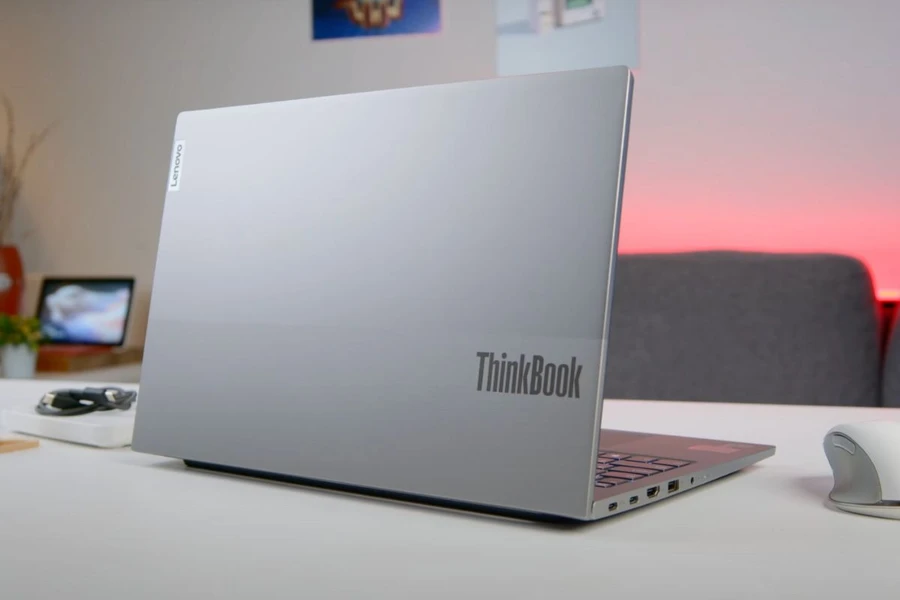 Lenovo ThinkBook 15 G5 IRL sở hữu thiết kế tối giản, chắc chắn