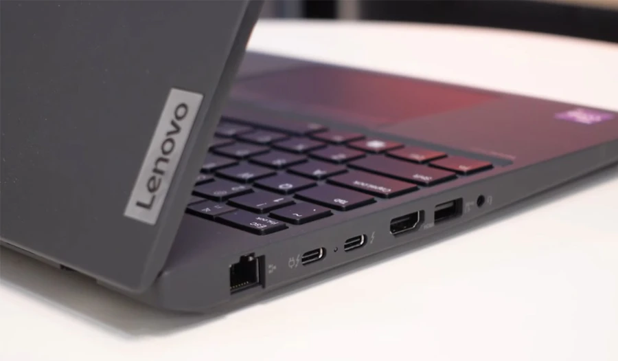 ThinkPad T16 Gen 1 lần đầu được giới thiệu vào năm 2022