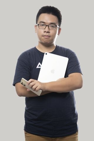 Con người tại Onward Together