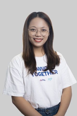 Con người tại Onward Together